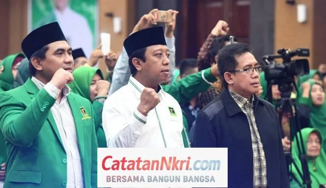 Ketua Umum Dpp Ppp Romahurmuziy Tengah Min