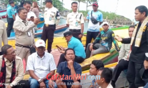 Semangat Sukabumi Mubarokah: KSP M. Qodari Didampingi Wabup dan Sri Padmoko Tinjau TPI Palabuhanratu