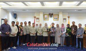 Anggota DPR RI fraksi Partai Gerindra Himmatul Aliyah Puji Program Sekolah Gratis di Lampung