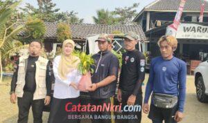 Dinas Perikanan dan Komunitas Penyu Jaga Pesisir Pantai dengan Tanam Ratusan Mangrove